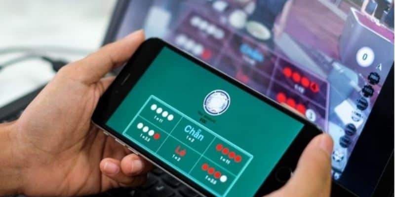 Xóc Đĩa Online Thể Loại Cờ Bạc Đỏ Đen Cân Não Nhất Tại New88 4 Xóc Đĩa Online Thể Loại Cờ Bạc Đỏ Đen Cân Não Nhất Tại New88