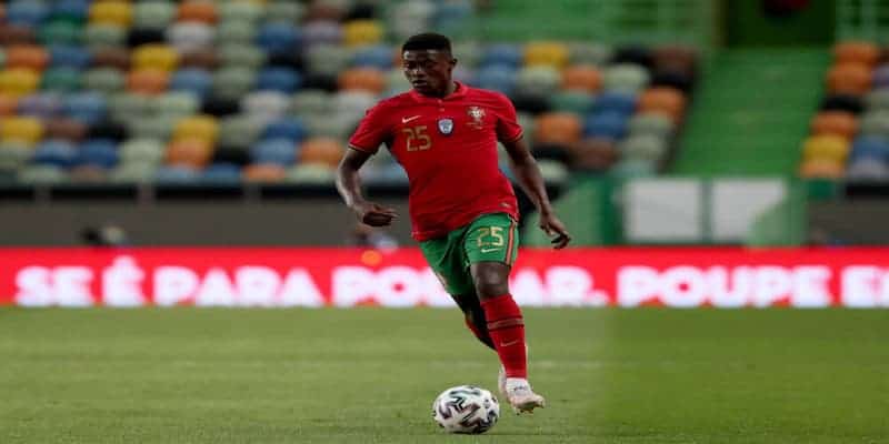 Dàn Sao Bồ Đào Nha Dùng Để Chinh Phục World Cup 2022 6 Hậu vệ trái với cái tên Nuno Mendes