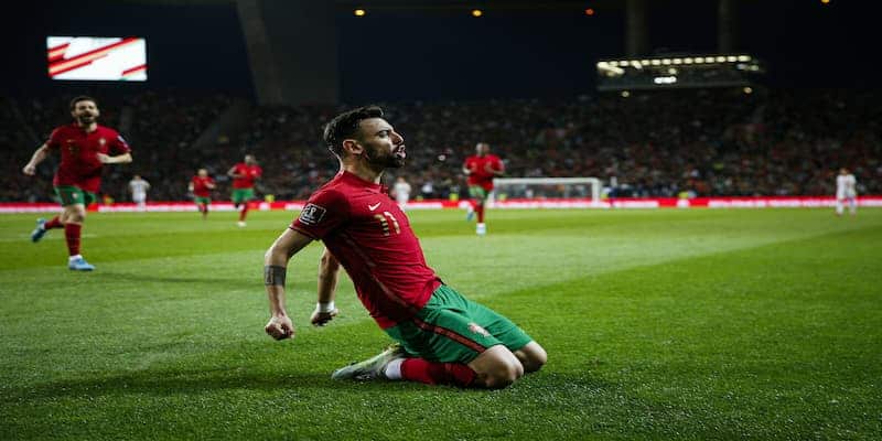 Dàn Sao Bồ Đào Nha Dùng Để Chinh Phục World Cup 2022 8 Tiền vệ trung tâm là những cầu thủ Bruno Fernandes, Vitinha, Ruben Neves